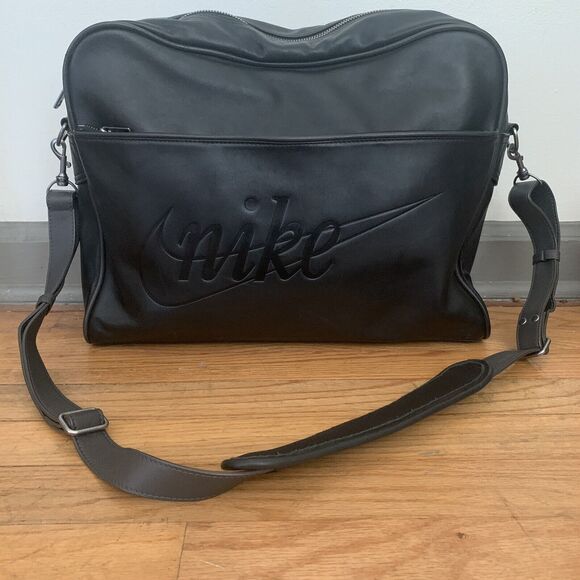Nike Swoosh Leather Laptop Briefcase Shoulder Bag - Picture 2 of 11